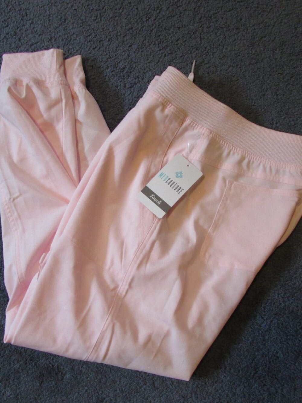 NWT Med Couture Touch Medium Pink Scrub Pants MC7710 Jogger Cargo